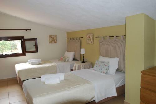 Great Skiathos Villa Three Bedroom Villa Apartment Peaceful Setting Skiathos