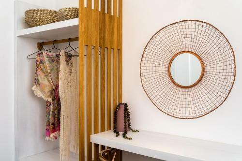 Apartamento Thira Gold Suites