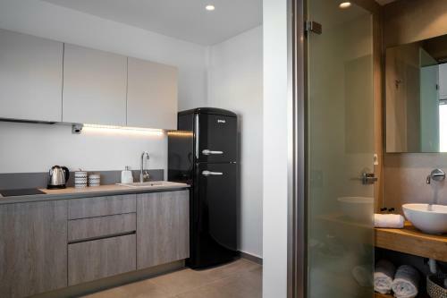 Apartamento Thira Gold Suites