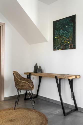 Apartamento Thira Gold Suites