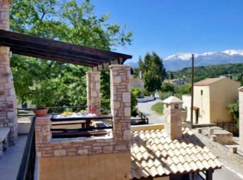 Villa Irilena, For Up To 10 People