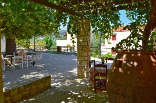 Villa Irilena, For Up To 10 People