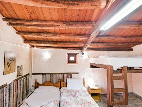 Rustic Holiday Home In Volimes Near Sea Beach
