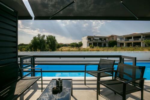 Isalos Hotel