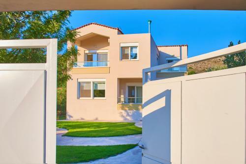 Villa Charma - Wonderful Villa With Private Pool And Garden
