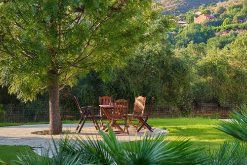 Villa Charma - Wonderful Villa With Private Pool And Garden