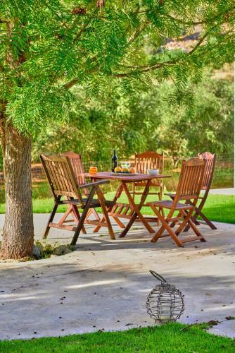 Villa Charma - Wonderful Villa With Private Pool And Garden