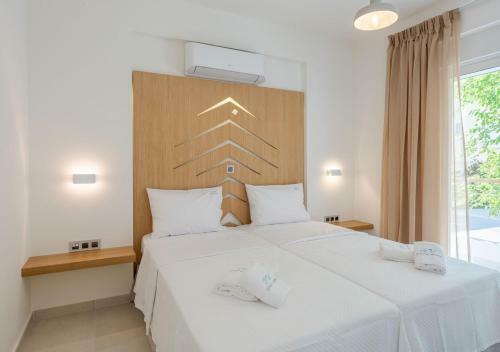 Hostal Costa Vasia Suites And Apartments