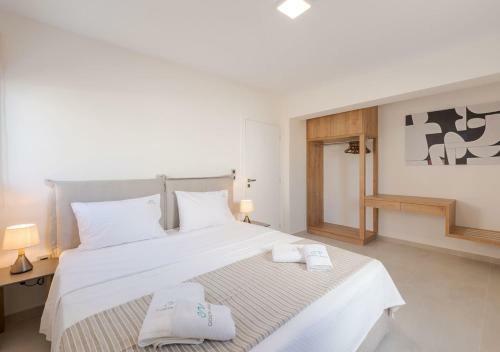 Hostal Costa Vasia Suites And Apartments