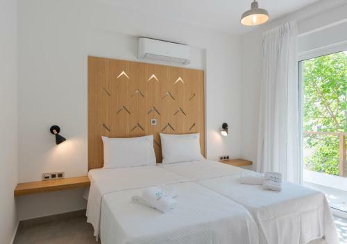Hostal Costa Vasia Suites And Apartments