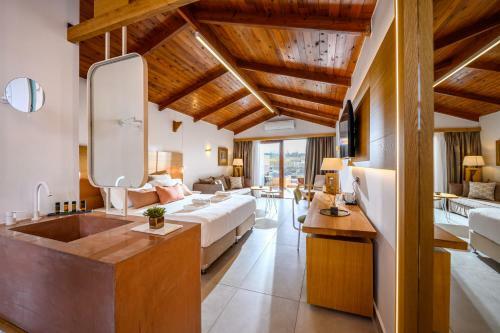 Hotel Platanias Theros Suite