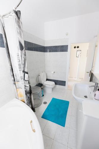 Apartamento Groovy & Cozy Apt With Private Seaview Rooftop Terrace