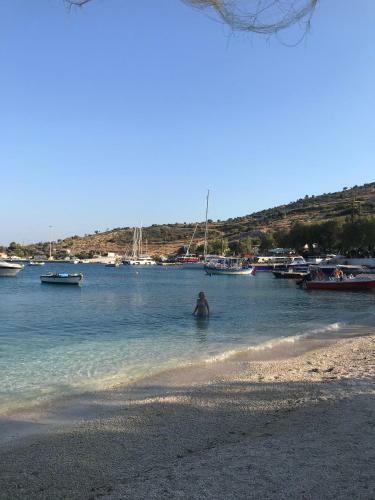 Authentic Greek Cottage- Daisy- Great Sea Views