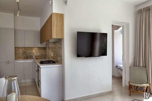 Agrari Villa Sleeps 24 With Pool Air Con And Wifi