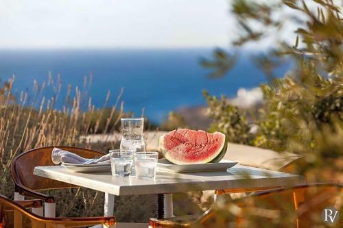 Costa Ilios Villa Sleeps 16 With Pool And Air Con