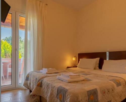 Villa Rosa 1 , Dassia , Corfu