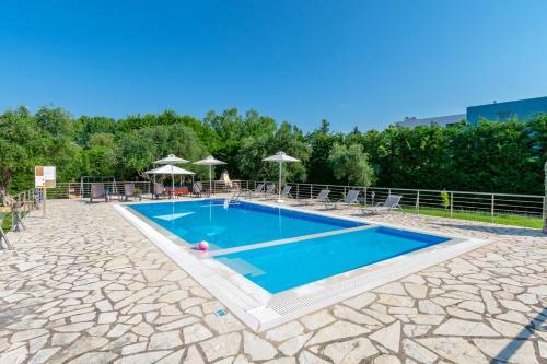 Villa Rosa 1 , Dassia , Corfu