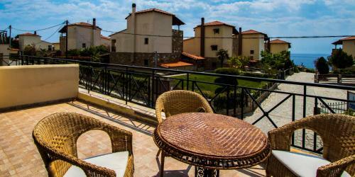 Akrogiali Villas