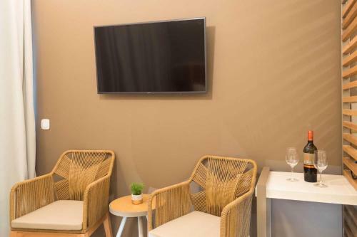 Hotel Eco Green Residences & Suites