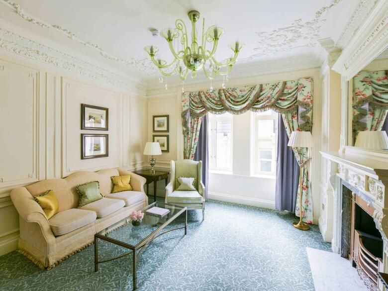 Hotel The Savoy