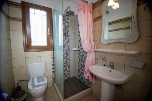 Hostal Room In Apartment - Elegant Studio For 2 People With Many Amenities
