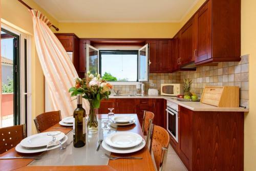 Luxury Corfu Villa Villa Lemonia Private Pool 5 Bdr Dassia