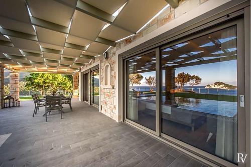 Limni Keriou Villa Sleeps 8 Wifi