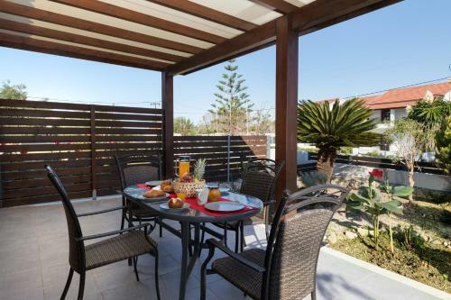 Garden Apartments Agios Stefanos Corfu