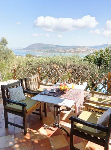 Katouna Villa Sleeps 5 With Pool Air Con And Wifi
