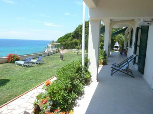 Seahorse Bay Beach Villa