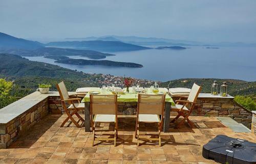 Black Diamond Luxury Unique Villa Pelion