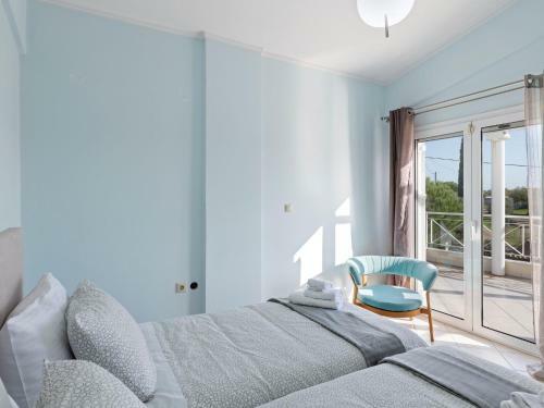 Enchanting Villa In Chalcis With Terrace