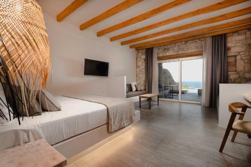Hotel Aliv Stone Suites & Spa