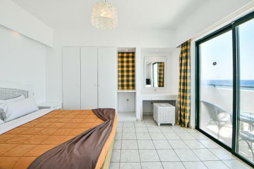 Apartamento Paris Sea Front Suites