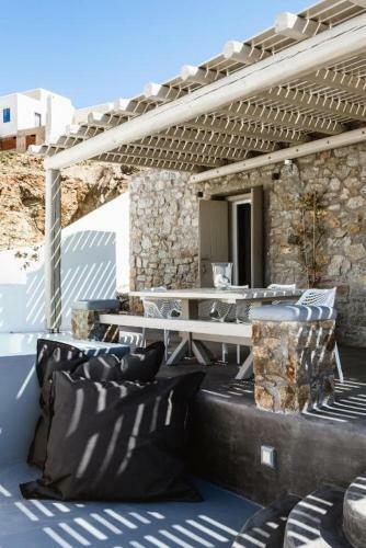 Mykonos Residence Villas & Suites