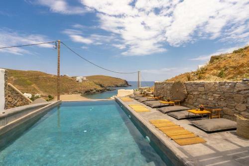 Mykonos Residence Villas & Suites