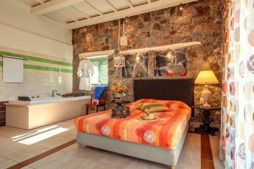 Meliti Sunset View & Private Pool Villa With Jacuzzi 4 Couples
