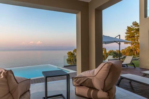 Boukaris Villa Sleeps 8 Pool Air Con Wifi