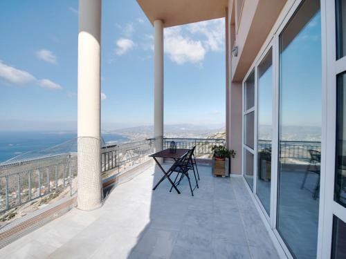 Alluring Villa In Saronida With Private Swimming Pool