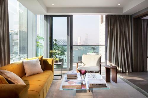 Hotel The Hari Hong Kong