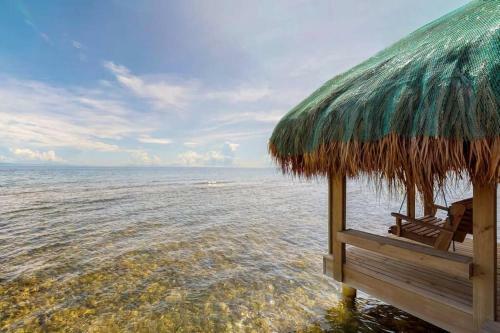 Villa Con Vista - Calabash Bight