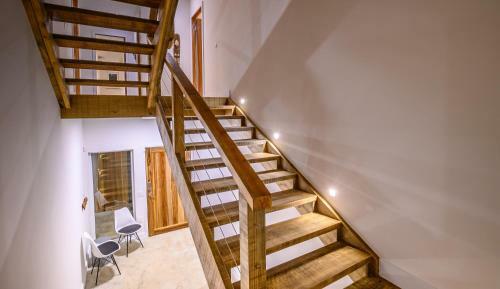Hostal Villa Topaz Above West Bay With 360 Degree Views!