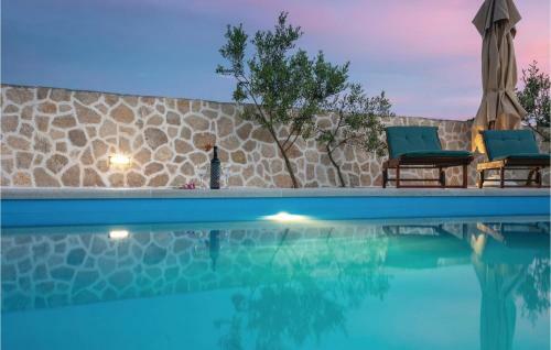 Two-bedroom Holiday Home In Vid