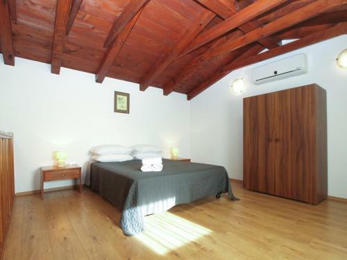 Apartments Helena 1992