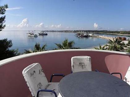 Apartments Monika - 10m From Sea