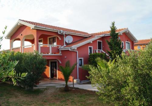Apartamento Holiday Home 193472