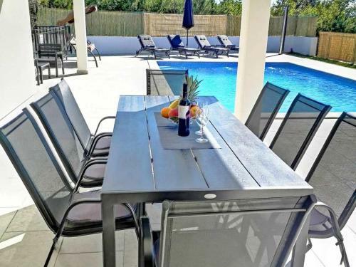 Modern Villa Insveti Lovrec Labinsk With Pool