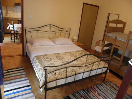 Hostal Apartments And Rooms Sandy Beach