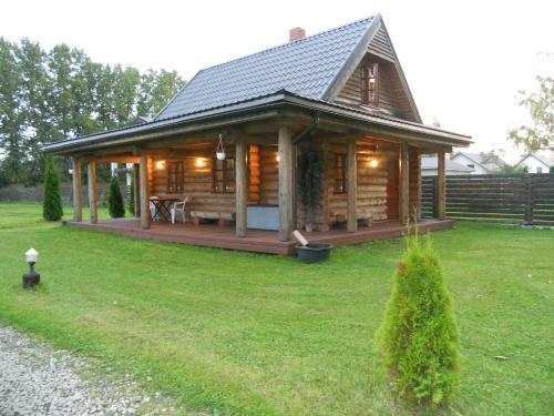 Forest Edge Lodge And House