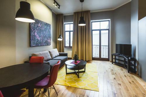 Upisha Street Lux Apartments